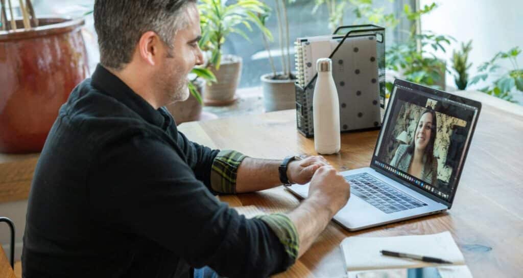 Top 13 companies with hybrid and remote work models in 2024